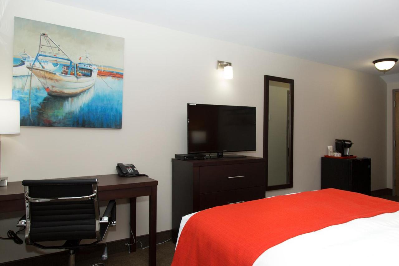 Hotel Robin Hood Grand Falls Windsor Exterior photo